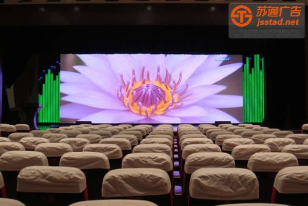 制作室內(nèi)led顯示屏如何做好數(shù)據(jù)連接